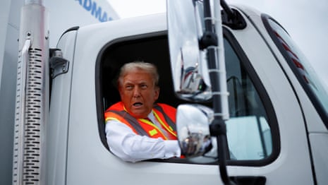  Donald Trump stages garbage truck stunt in bid to turn tables over Puerto Rico backlash – video