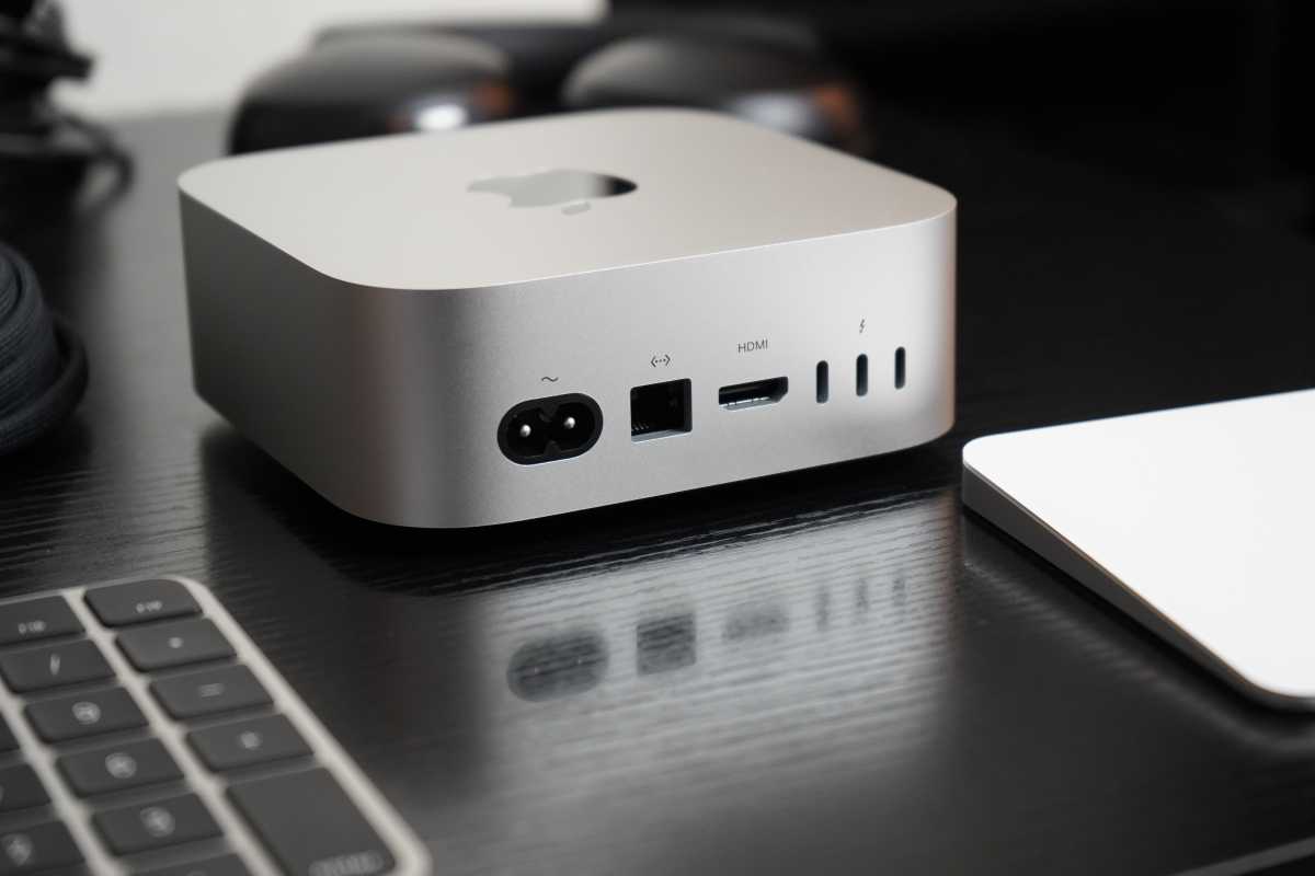 M4 Mac mini ports