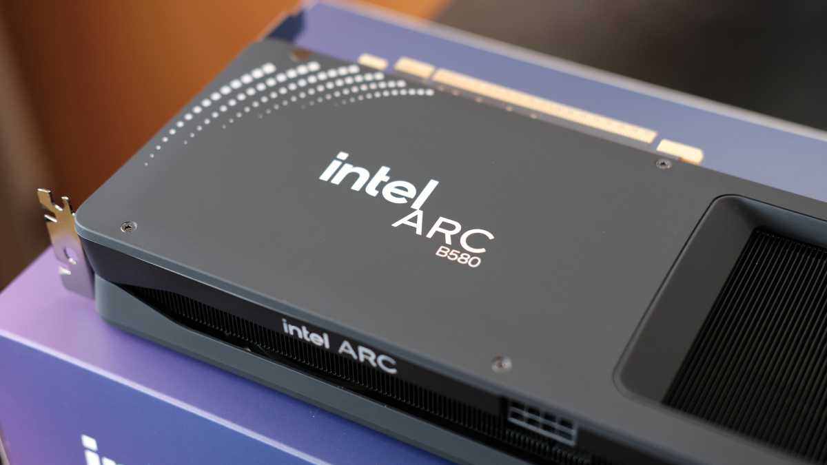 intel arc b580 limited edition 4