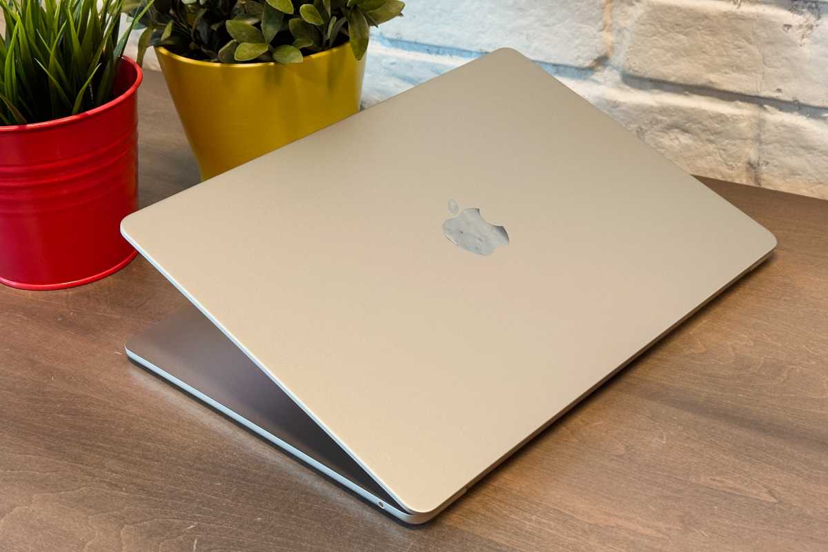 15 inch MacBook Air