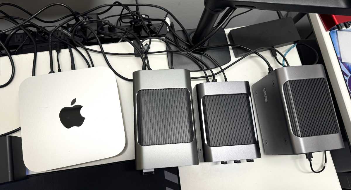 Mac Pro clutter