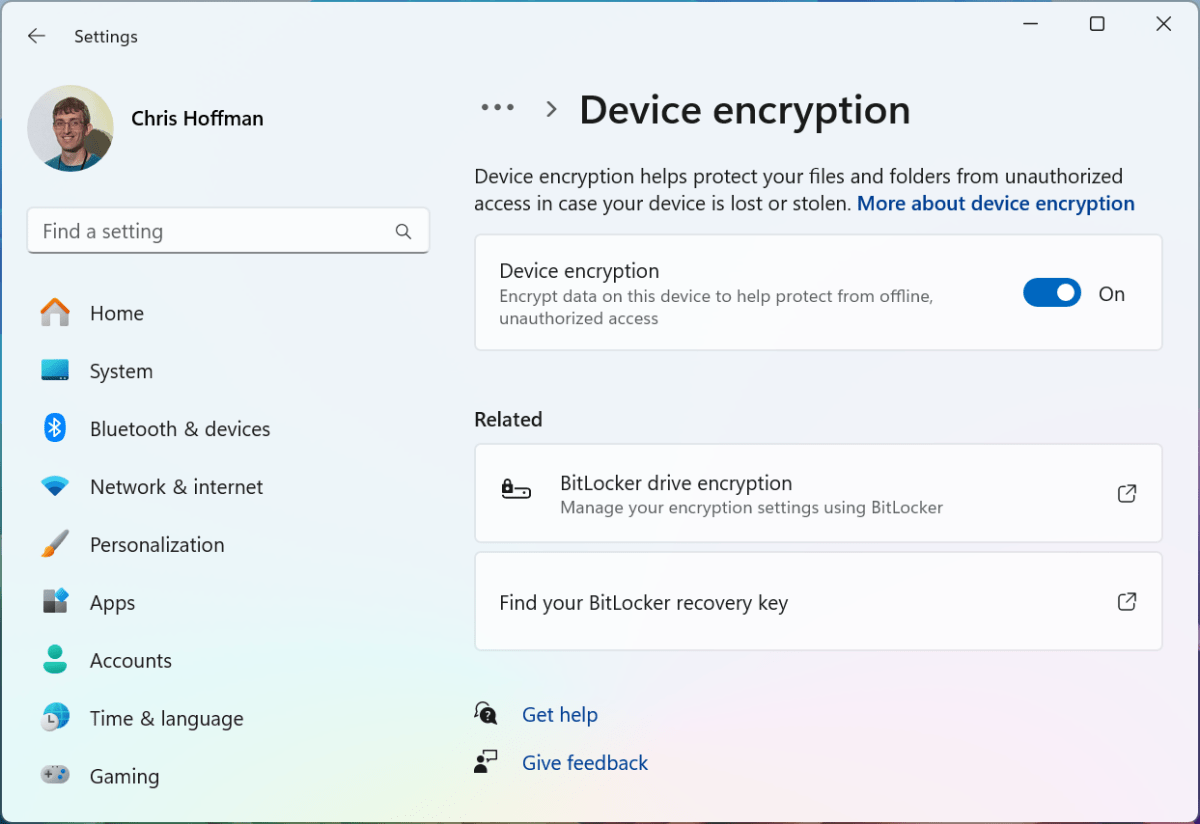 Windows 11 Activating Device Encryption in Settings screenshot